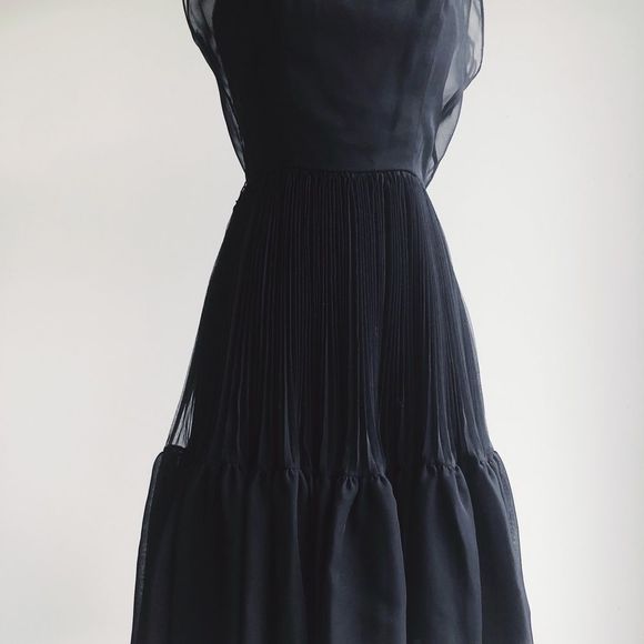 60's VINTAGE | Black Mesh Pleated Chiffon Dress | Best FIt XS/S - Picture 4 of 7